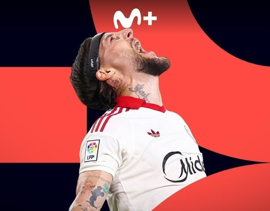 Nemanja Gudelj con la cinta protectora en la retransmisión oficial de Movistar, mostrando el alto impacto visual