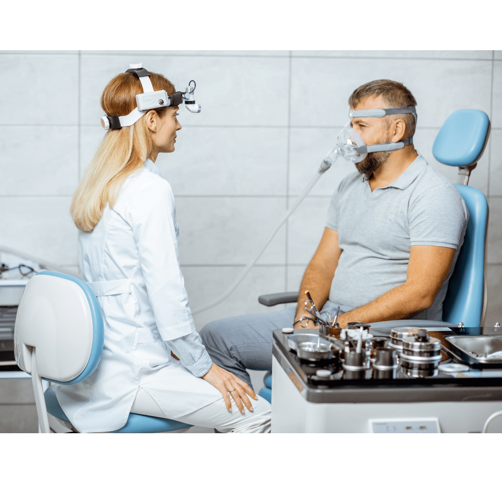 Medical breathing mask