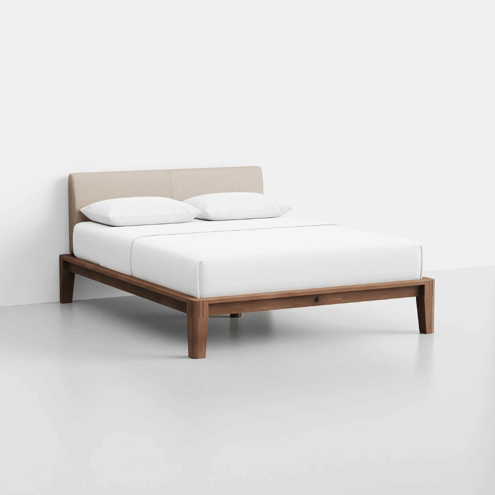 Thuma wood bed