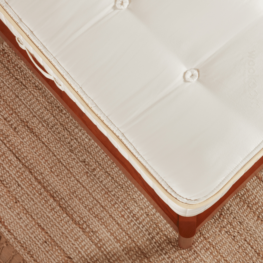 Wool Room Classic wool bed