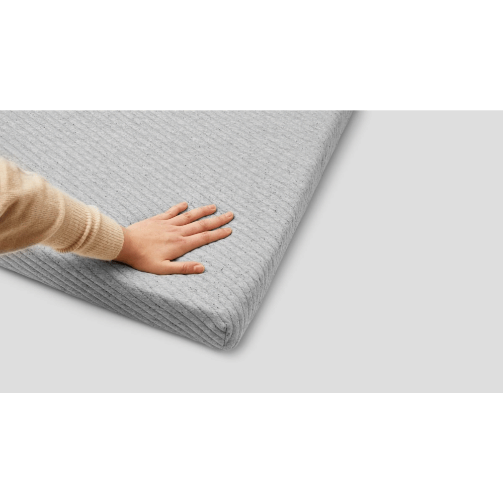 Casper breathable cooling topper