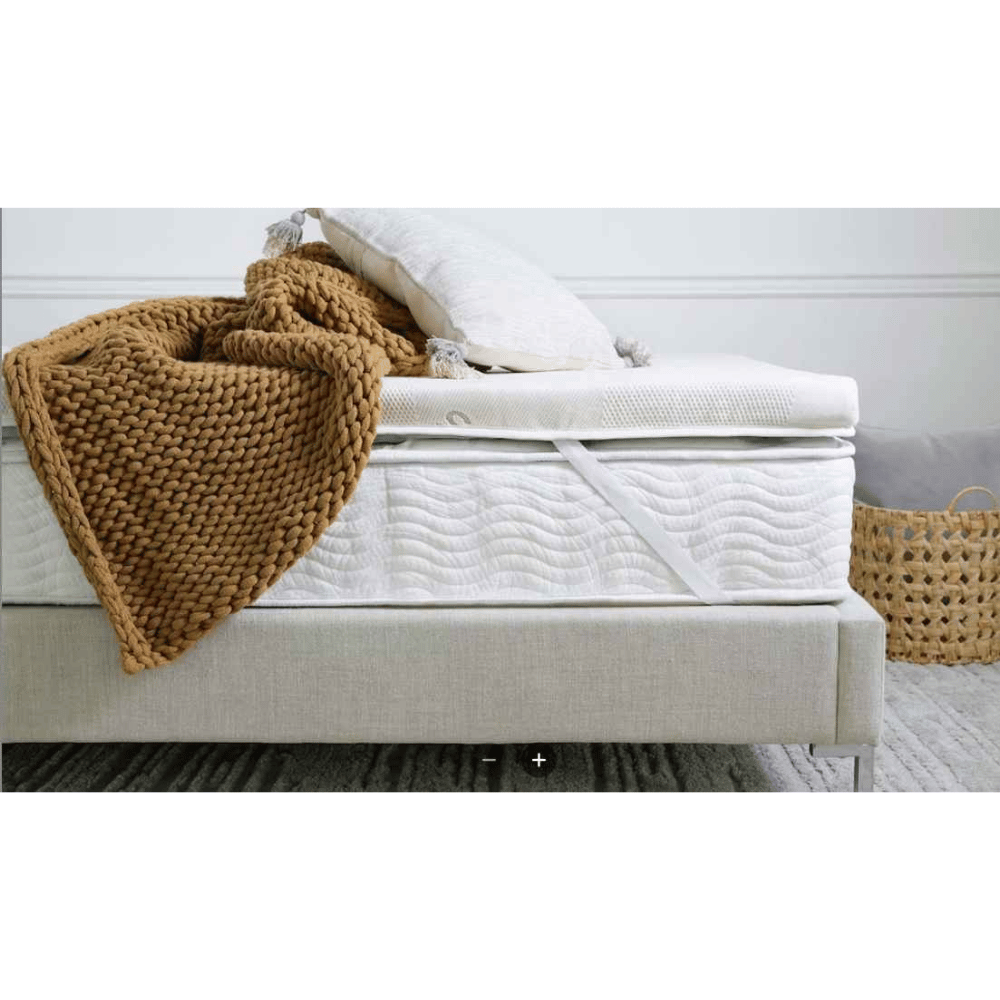Saatva Plush Sleep Experience Topper