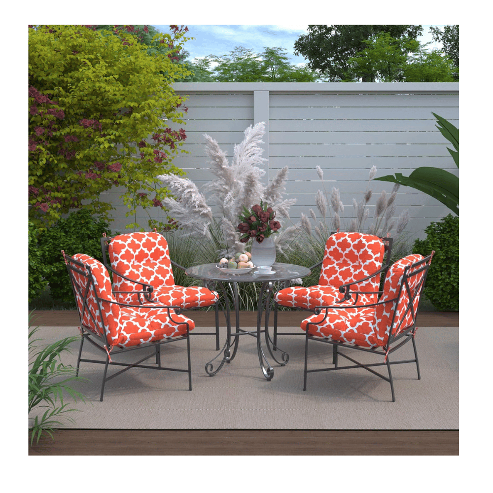 Throw pillows for outside with weatherproof material