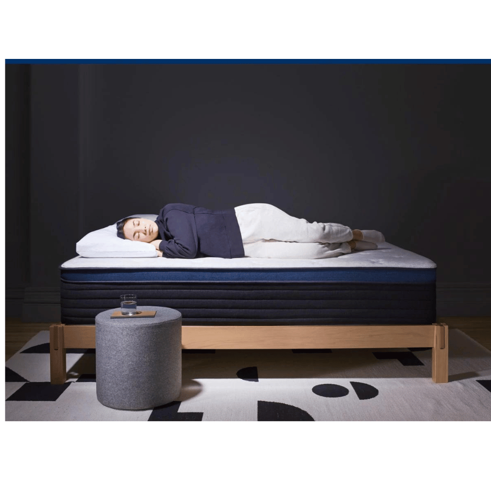 Helix Midnight Luxe mattress luxurious comfort bed.