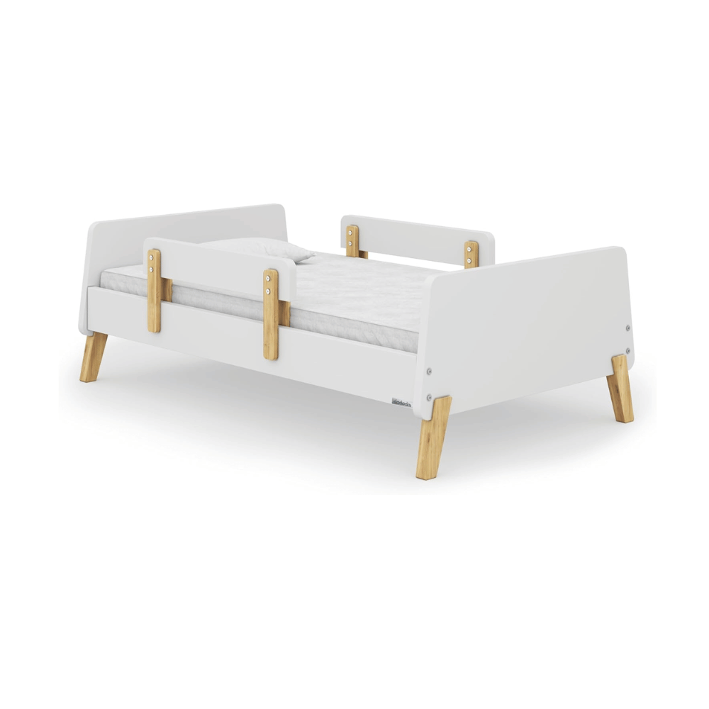 dadada wood bed frame