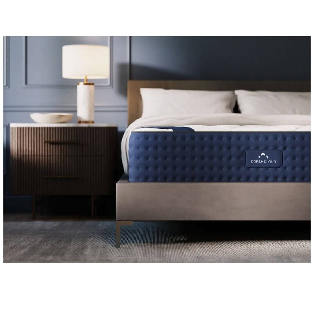 DreamCloud Memory Foam budget mattress