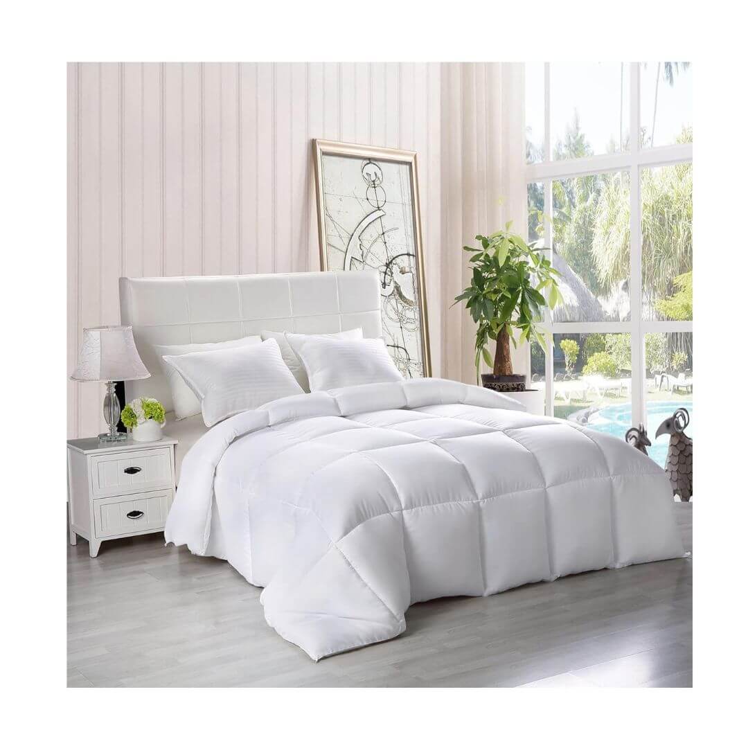 Utopia Bedding soft breathable comforter