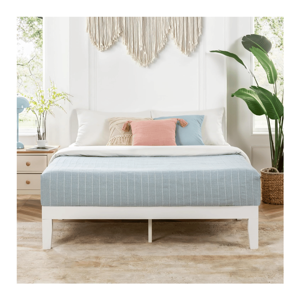 Mellow airy wood bed