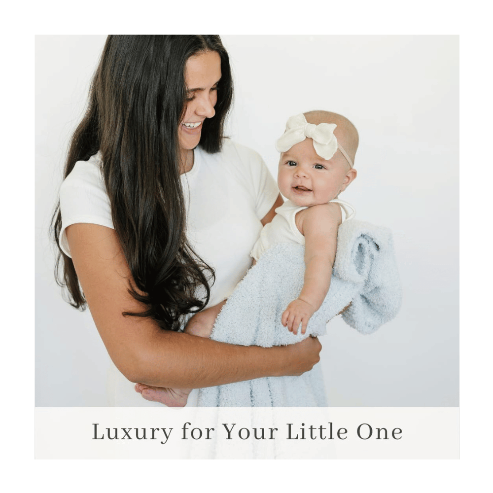 saranoni plush baby blanket luxury nursery (MyRadiantSleep.com)
