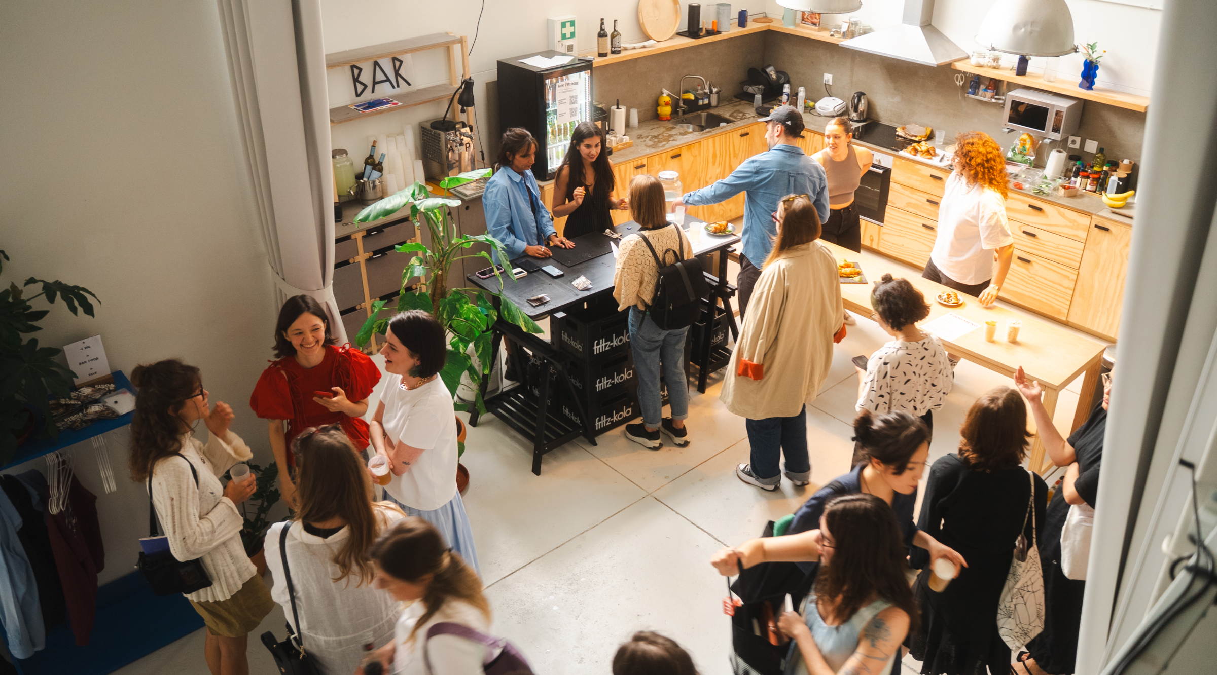 Readymag blog_Fisga Warehouse kindly provided the venue for the Porto meetup