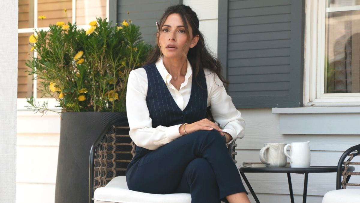 Sarah Shahi as Dr Gabriela Torabi in Paradise season 2 episode 7. (Photo Credit: Ser Baffo/Courtesy of Hulu.)