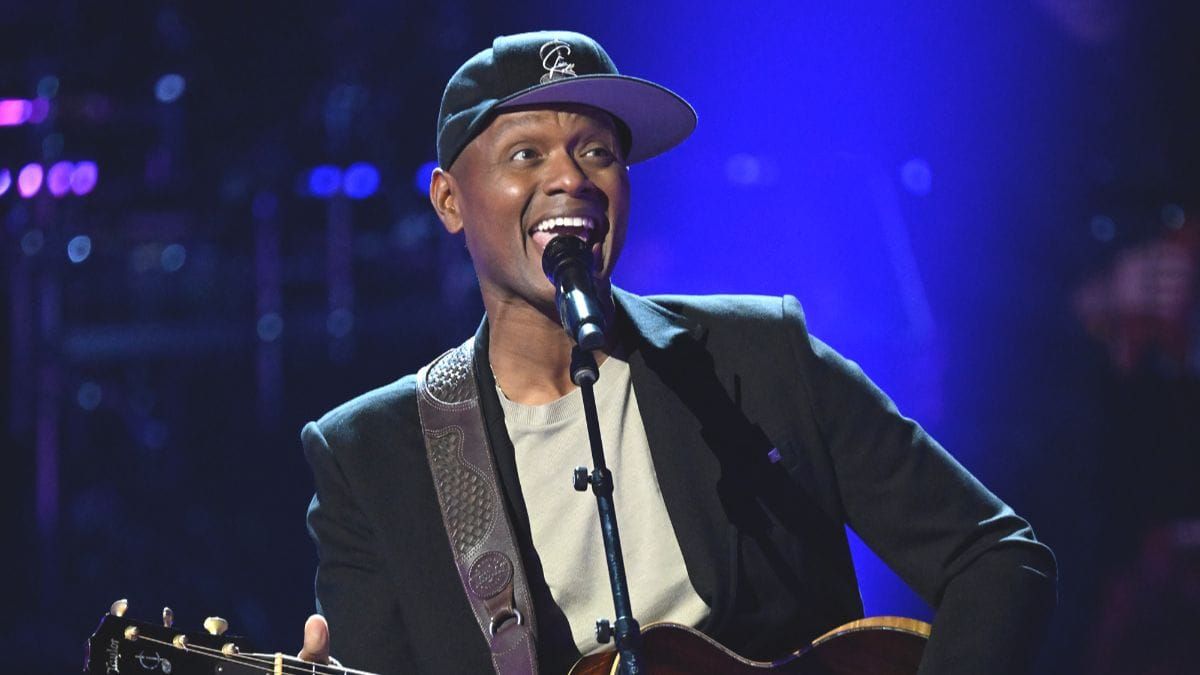 Javier Colon performs on stage during The Voice season 29. (Photo Credit: Courtesy of NBC.)