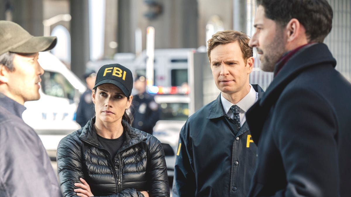 Missy Peregrym as Maggie Bell, Nick Gehlfuss as Bill Goodman and Tom Ellis as Colin Glass in FBI season 1, episode 7. (Photo Credit: Courtesy of CBS.)