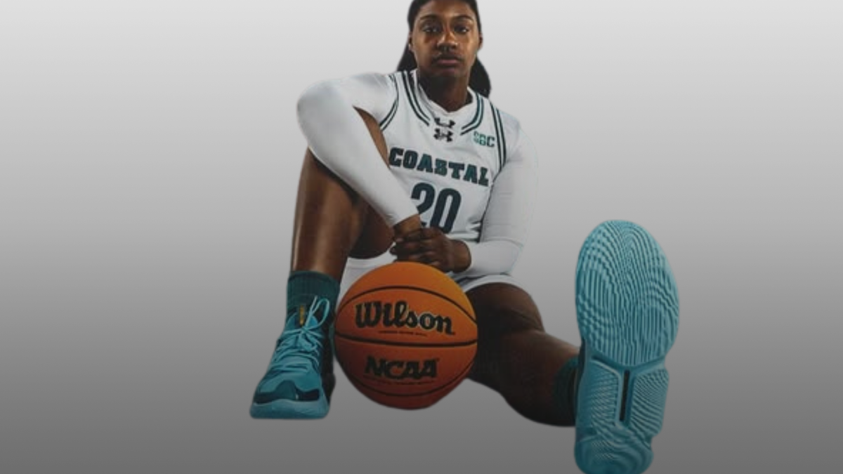 Transfer Portal Commitment: Tracey Hueston to Coastal Carolina