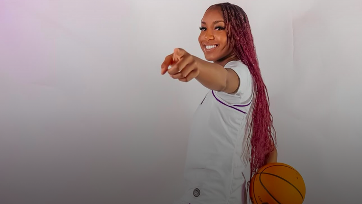 Aziyah Farrier Commits to Stephen F. Austin Women’s Basketball