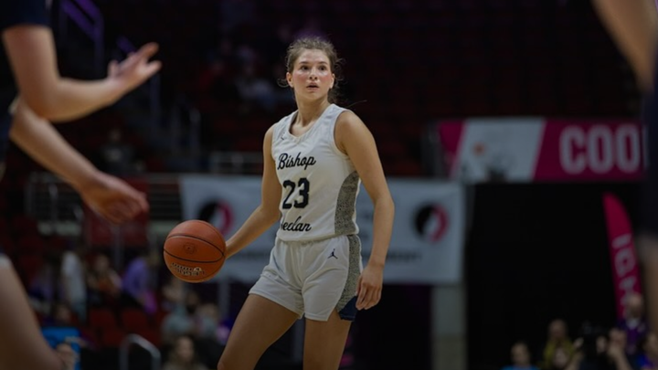 Class of 2027 Guard Melina Snoozy Picks Up Offer from Clemson