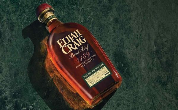 Elijah Craig A126 Barrel Proof Rye Review: A Powerful and Focused Pour