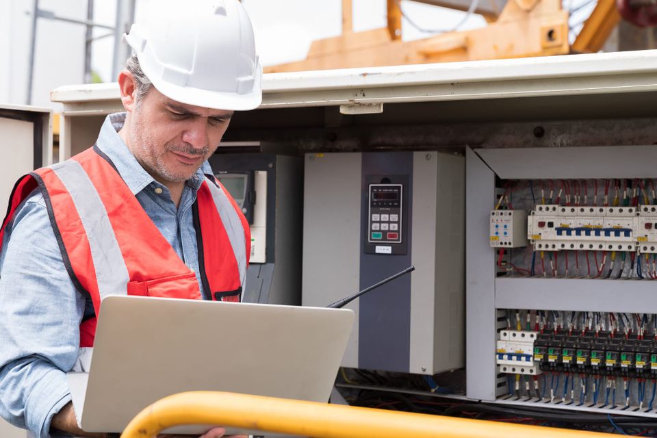 Why contractors are turning to AI