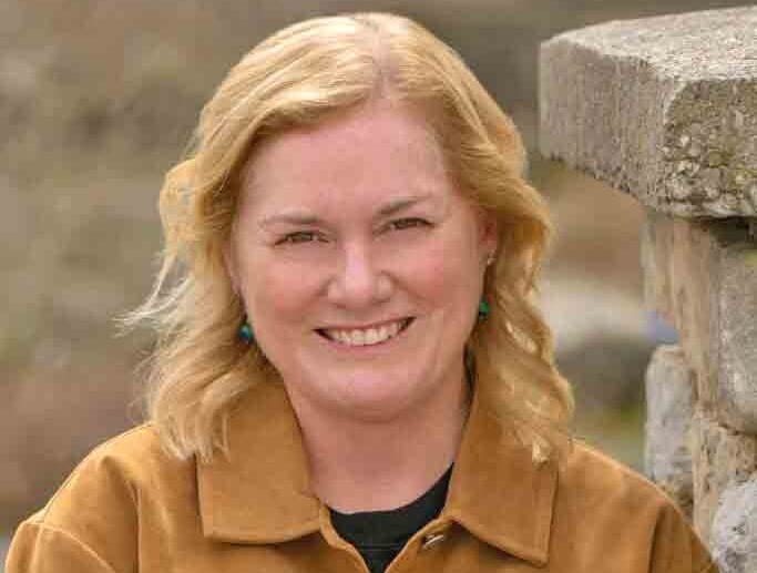 Wilton enters mayoral race