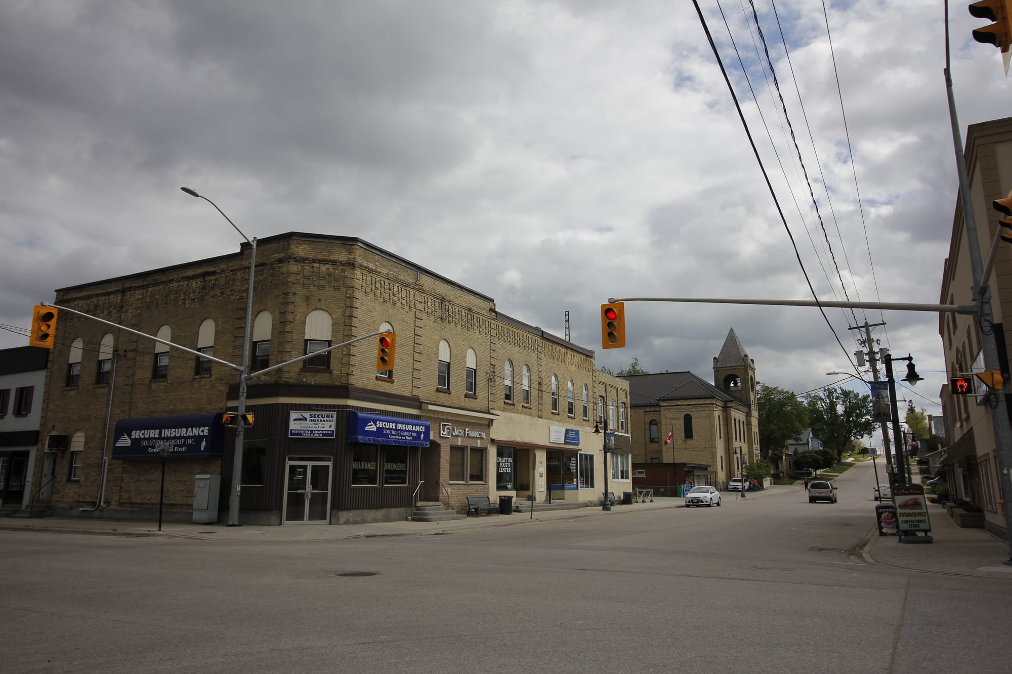 ‘Worth the Detour’ block party, sticker campaign aim to bring people to Drayton’s downtown
