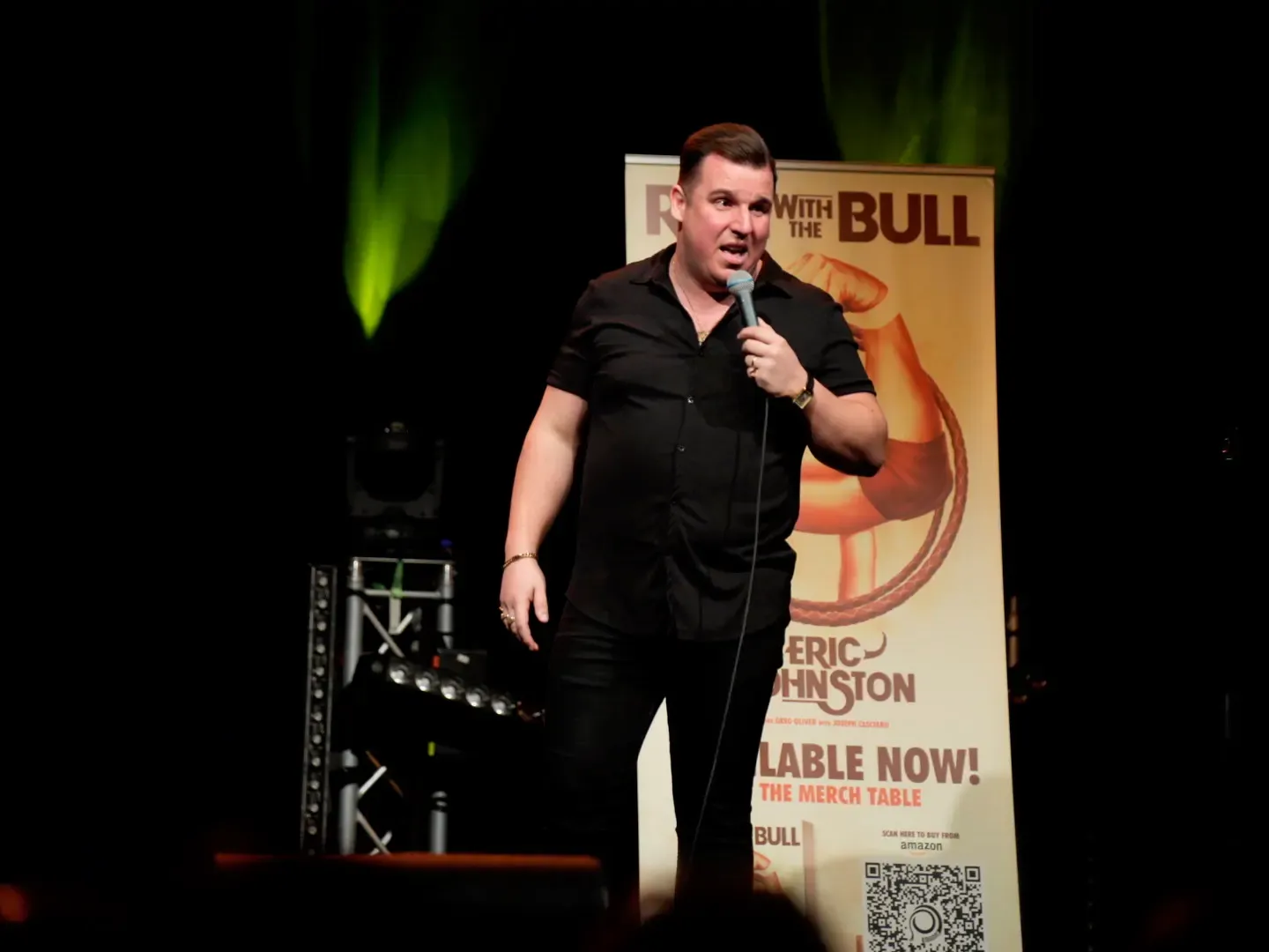 Comedian Eric Johnston makes tour stop in Puslinch