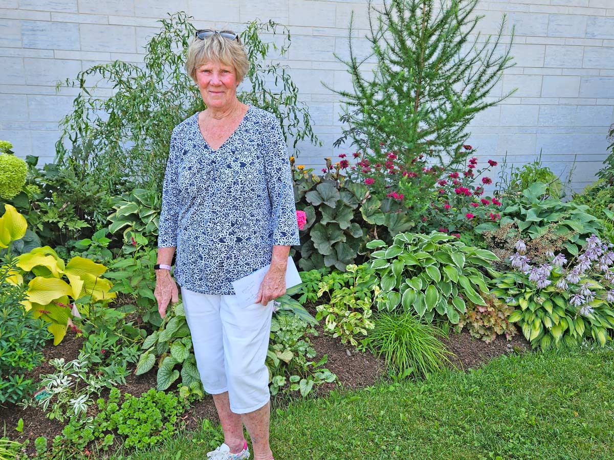 Healing Garden at Groves hospital at peak bloom