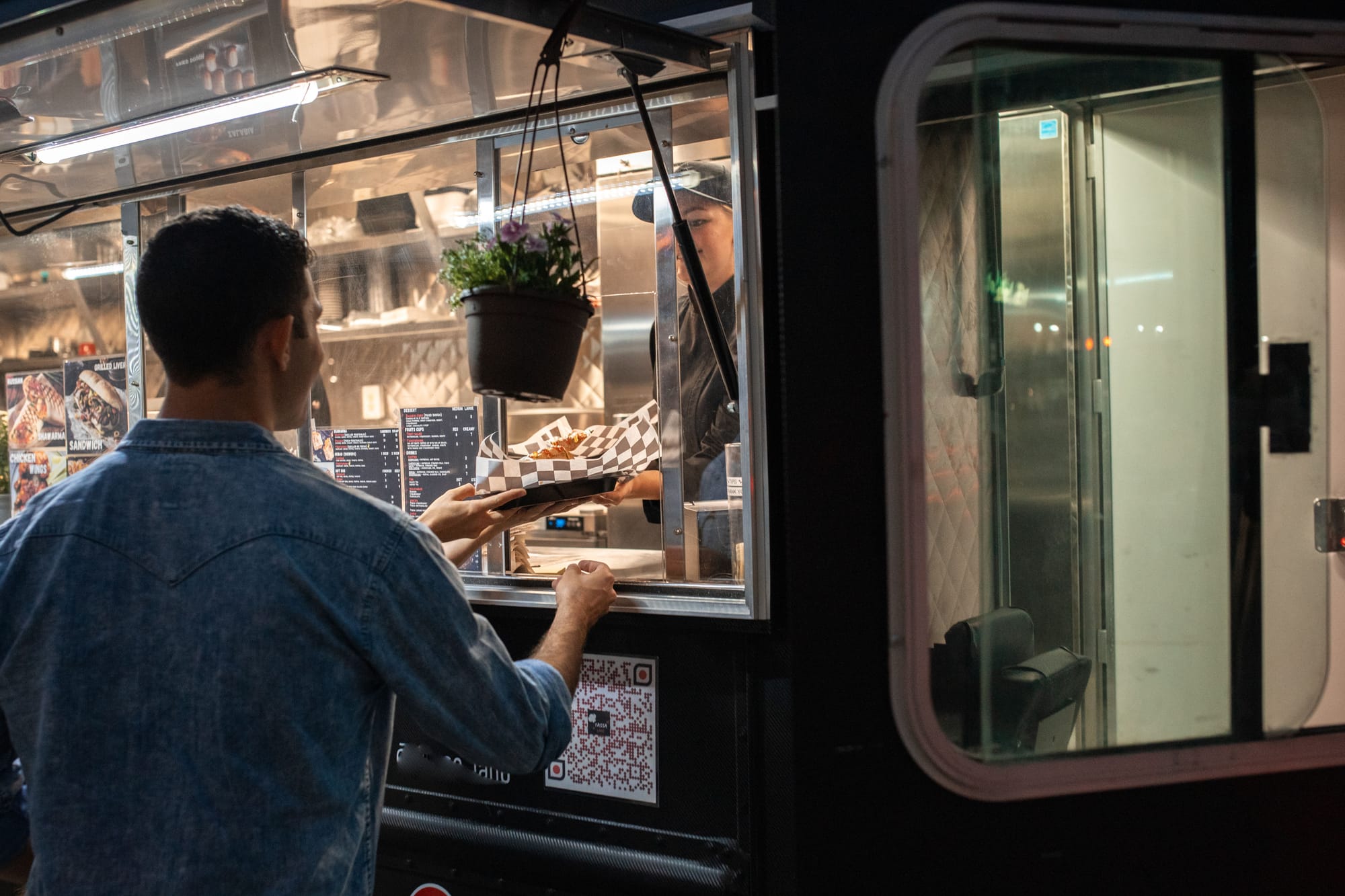 New rules for food trucks in Mapleton