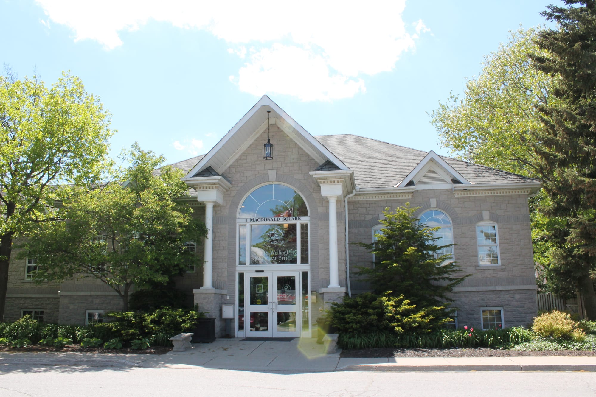 Another property in Fergus Business Park sold