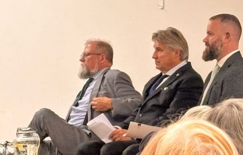 Gravel pits, infrastructure, growth, discussed at Erin all-candidates meeting