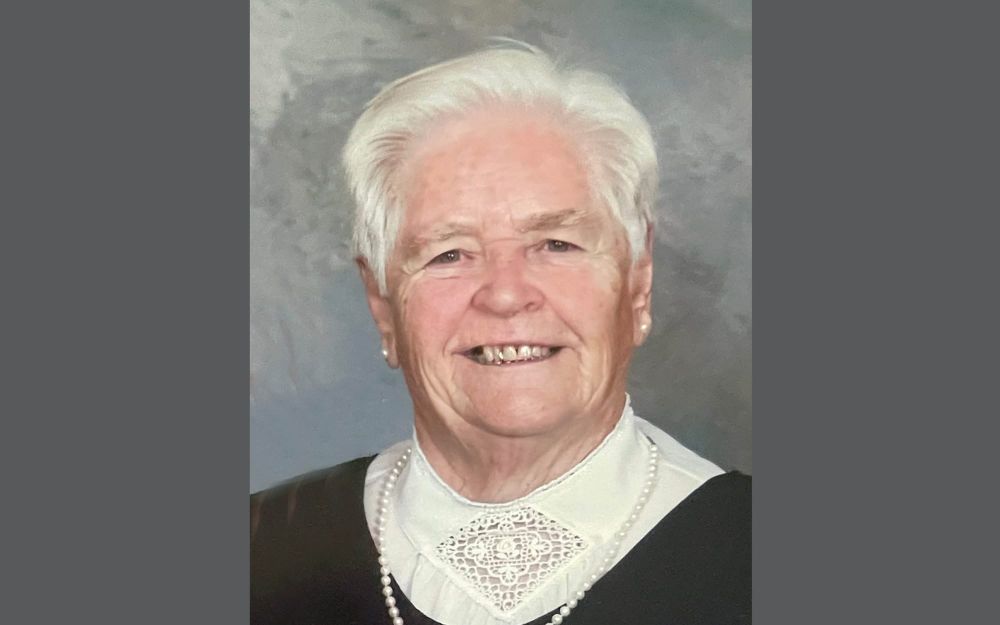 KRELLER, Helen post image