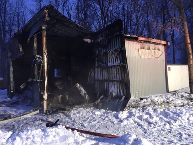 Fire destroys Jones Baseline garage/shop post image