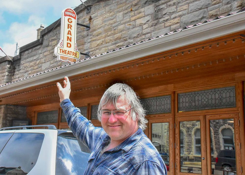 Fergus Grand Theatre gets a new sign post image