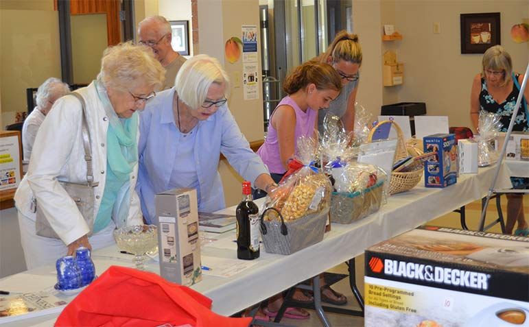 Victoria Park Seniors Centre hosted annual Peach Social post image