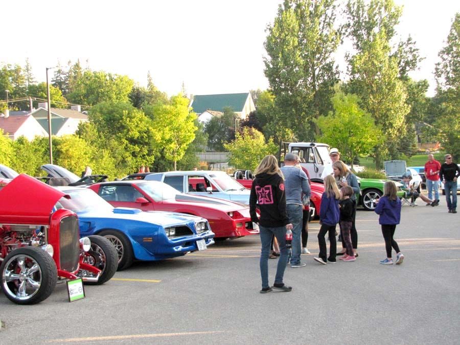 Second Drayton Cruise night draws 90 vehicles from wide region post image