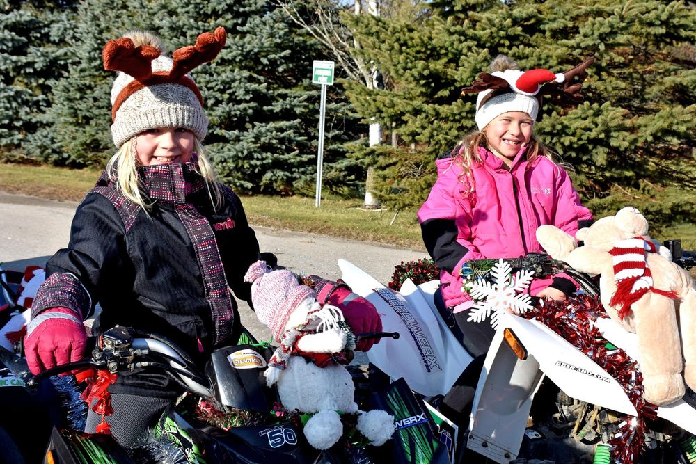Puslinch Santa Claus parade rolled through Aberfoyle post image