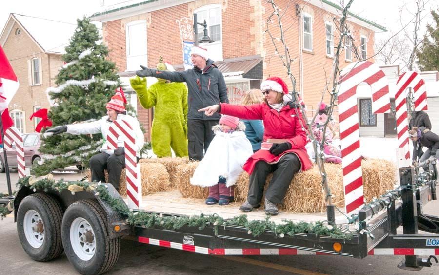 Moorefield welcomed Santa to town on Dec. 7 post image