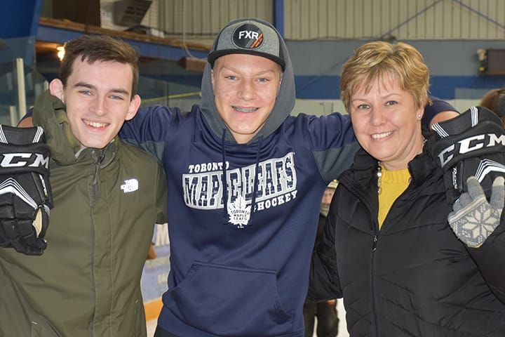 Community free skate offers family fun post image