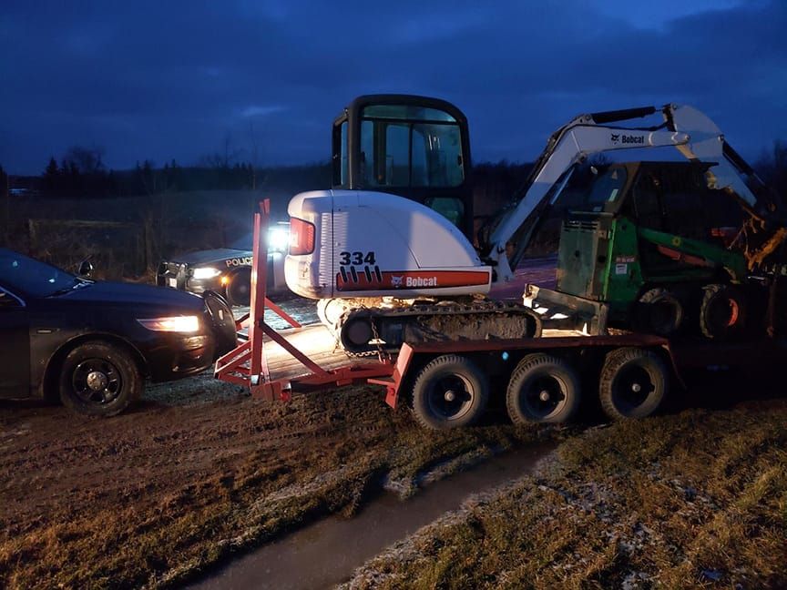 Haldimand man faces drug, assault, theft charges after OPP cruiser rammed post image