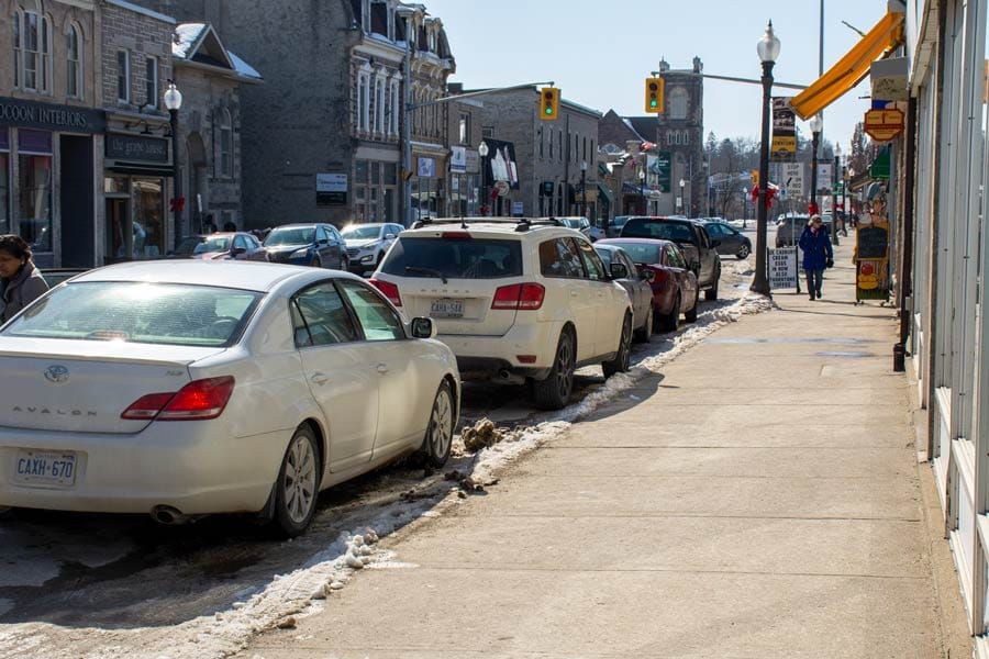 Three-hour on-street parking  coming to downtown Fergus, Elora post image