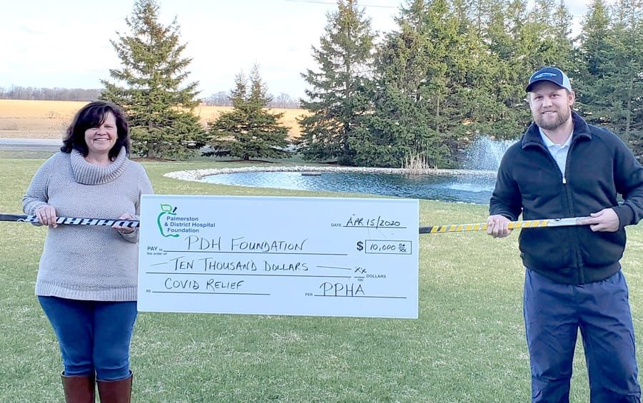 Spaling hockey camp donates $10,000 to hospital foundation post image