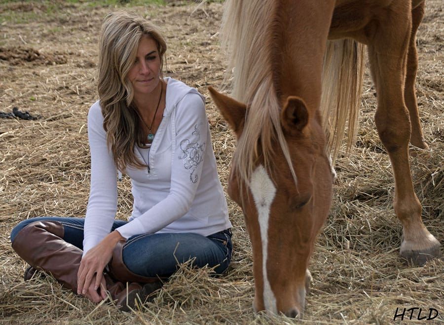Local psychotherapist uses horses in therapy post image