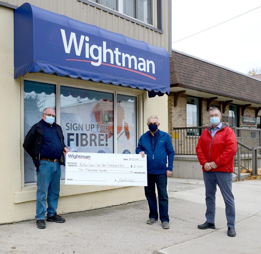 Wightman makes donation to Arthur's BMX Skateboard Park post image