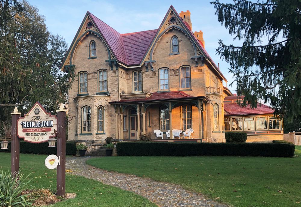 Council recommends allowing severance on Meiklejohn House property post image