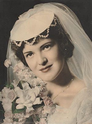 ROBERTS, Muriel Celestine (nee Villard) post image
