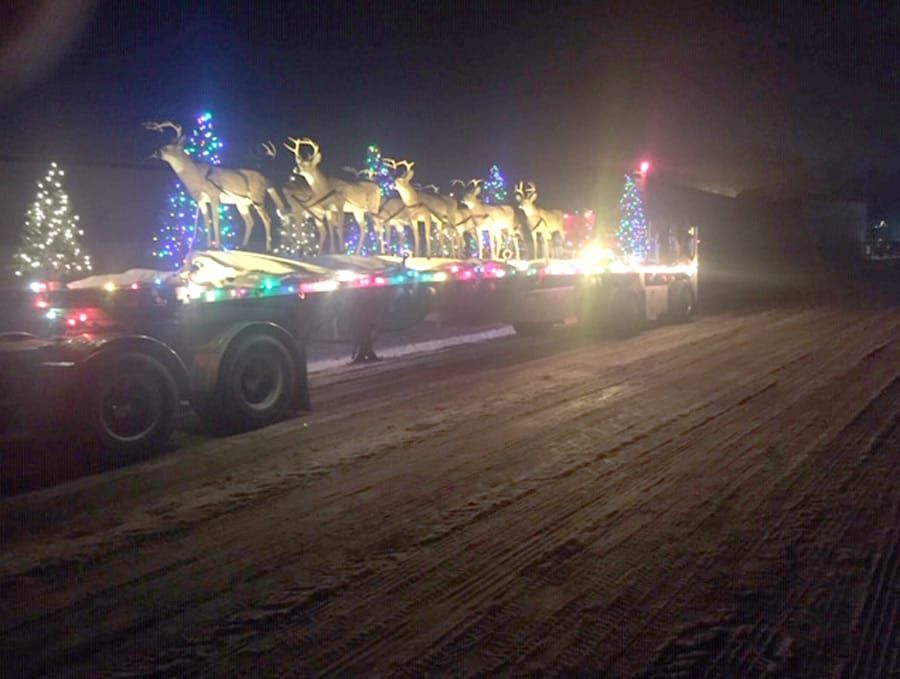 Mount Forest Lions welcomed Santa to town with drive-thru parade post image