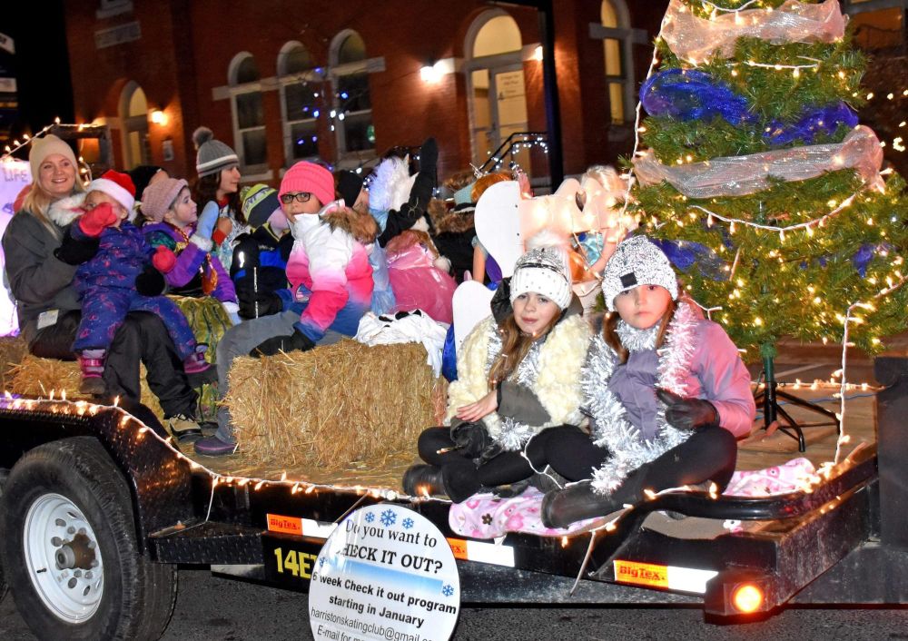 Parades, parties, lights, candy all part of festive season in Minto post image