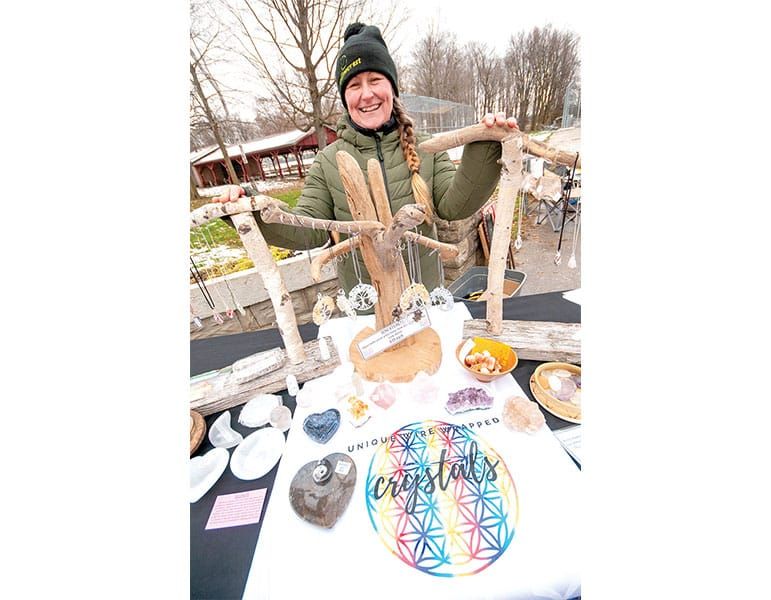 The Drayton Kinettes held their  Outdoor Holiday Market in Moorefield post image