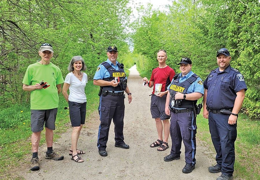 Bike bells handed out by Elora Cataract Trailway Association post image