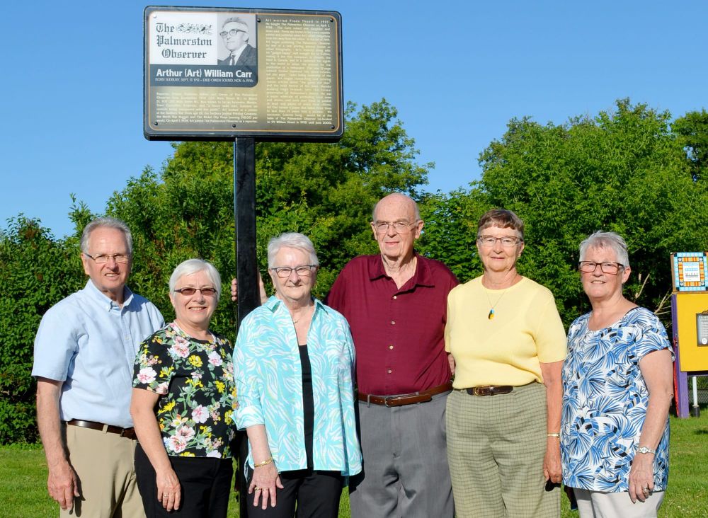 Plaque honouring longtime Palmerston Observer publisher unveiled post image