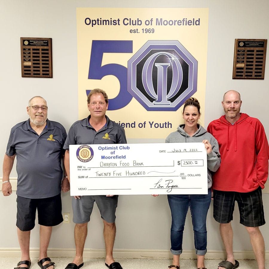 Optimist Club of Moorefield holds bottle drive for Drayton Food Bank post image